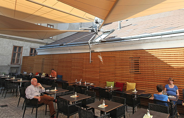 Hanseatic Sonnensegel Schattige Restaurantplätze